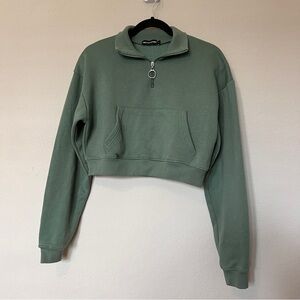 Pretty Little Thing Green Cropped Sweatshirt Small